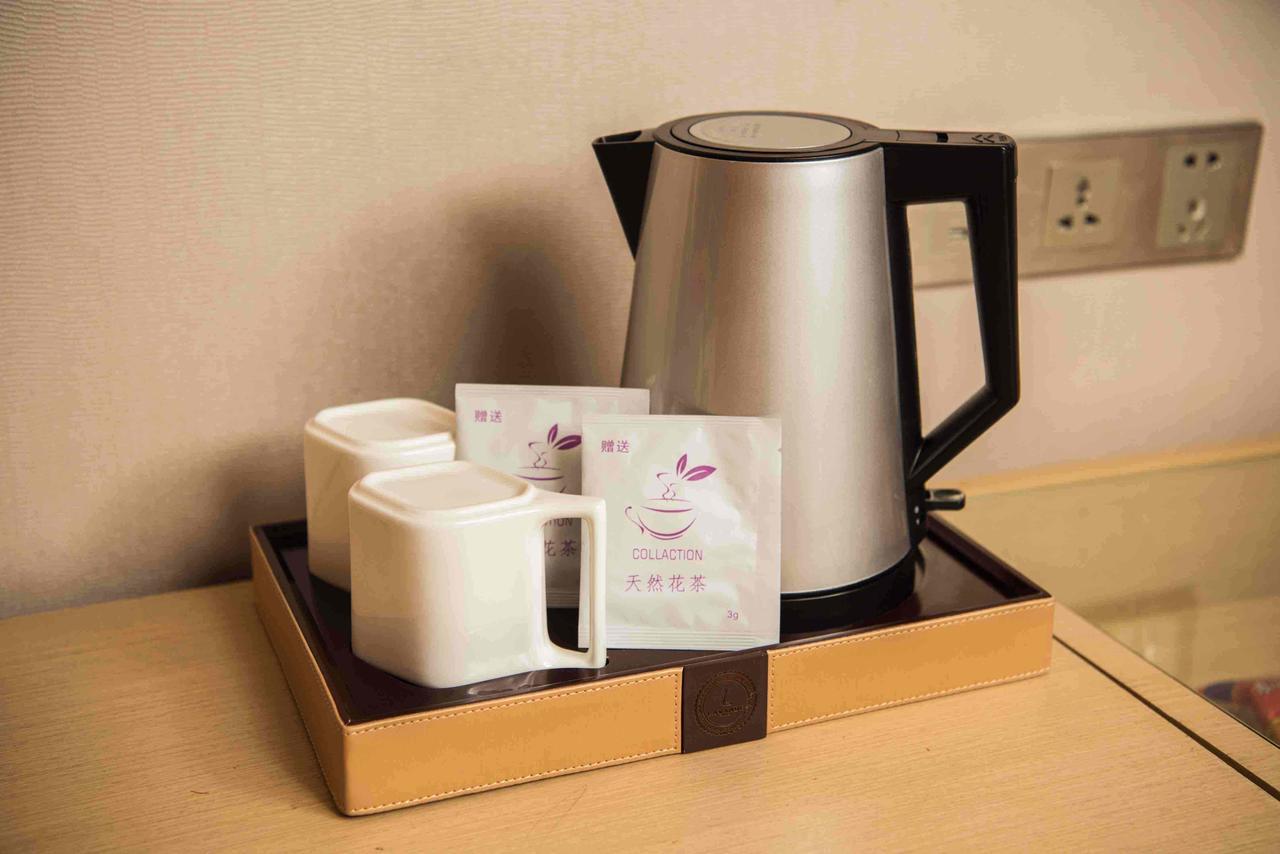 Lavande Hotel Foshan Yiwu Commodities City Екстер'єр фото